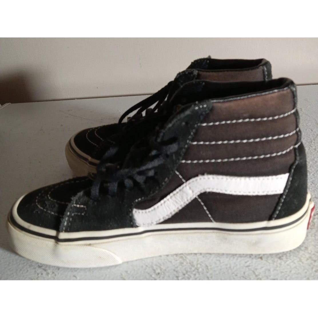 Vans Sk8 Suede Hi Top Lace Up